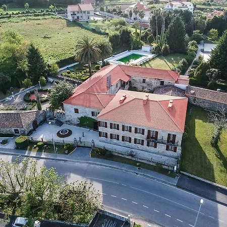 Pazo Revel & ホテル 2*