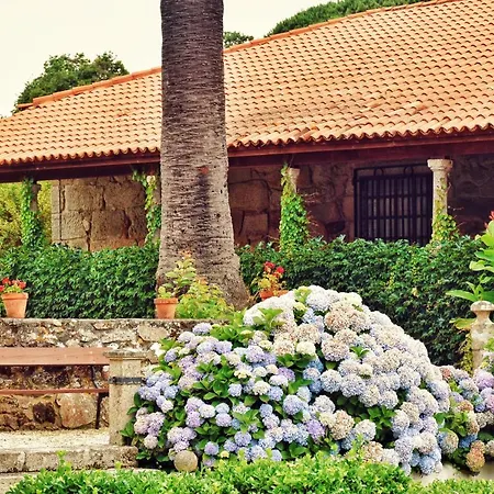 Pazo Revel & Ποντεβέντρα