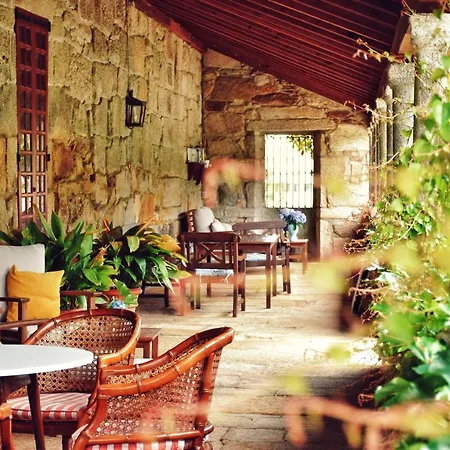 Pazo Revel & 2* ポンテベドラ