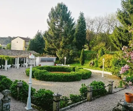 Pazo Revel & ホテル 2*