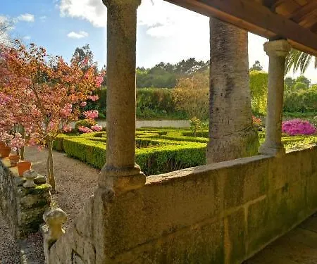 Pazo Revel & ホテル ポンテベドラ